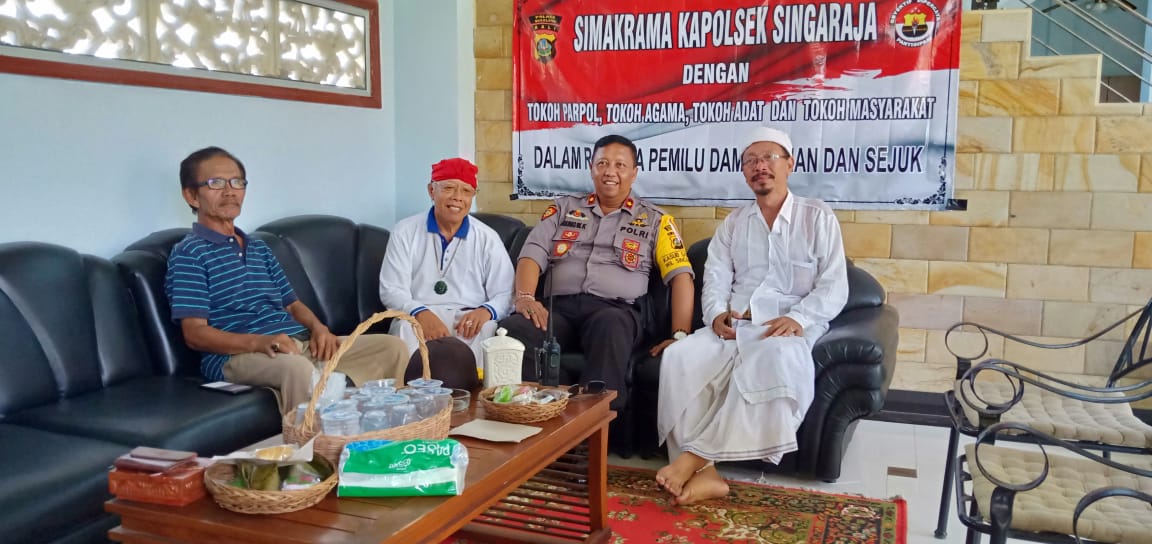 Kapolsek Singaraja Sambangi Kantor DPC Partai Gerindra Wujudkan Pemilu 2019 Aman Damai dan Sejuk